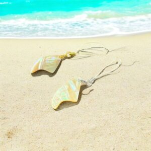 沖縄天然夜光貝のお守り作り体験