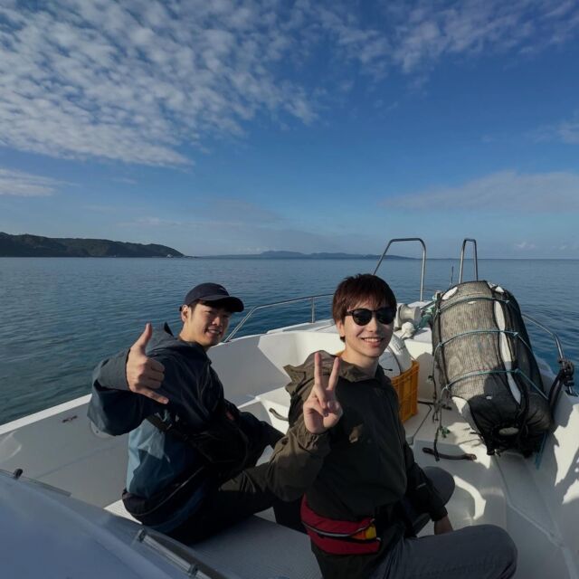 2025年12月17日（水）☀️古宇利島にご宿泊🏨の医学部に6年間勉強され✨今回卒業旅行で遊びに来てくれました㊗️✨✨お医者さんになられるなんて、素晴らしい若者お二人です😆釣りツアー🎣✨たくさん、美味しいお魚も無事釣れて、夜も釣りツアーのディナーでお腹いっぱい召し上がっていただきました‼️‼️沖縄で良い思い出たくさんできたかな😉きっとこれから忙しい日々を過ごすかと思いますが、ぜひ思い出したら沖縄にまた遊びに来てね💖いつでもお待ちしております‼️楽しい沖縄旅行を🌺✨ありがとうございました😎✌️

【半日ツアー】地元漁師と一緒に沖縄の県魚グルクン（タカサゴ）釣り又は底物（そこもの）船釣り🎣✨🐟✨🐟✨🐟✨🐟✨🐟✨ 
https://okuma-navi.net/fishing/#fishing_1

【釣りツアー料理】👨‍🍳🍽️🍻✨オクマナビの釣りツアーにご参加いただいたお客様に、魚の調理代を含めて居酒屋料理をご提供させていただいております‼️夕方17:30以降のディナーのみのご提供となります。ご自身で釣った魚をお刺身もまぜて、様々な料理に変わります。皆様でお召し上がりいただくシェア料理となります。ご予約の際、アレルギーや嫌いな物等ございましたらご記入をお願い致します✨ 
https://okumanavi-cafe.net

#釣り
#釣りツアー
#卒業旅行
#釣り料理
#医学生

🌻やんばる国立公園に指定された沖縄本島最北端の国頭村（くにがみそん）奥間（おくま）を中心に、亜熱帯の森やんばるの大自然の魅力を感じていただけるようなマリンアクティビティ・エコツアー、もの作りなど様々なメニューを用意しています。

🌴ショップインフォメーション
遠方から来られるお客様も安心してご参加頂けます。ウェットスーツ等のレンタルも無料ですので、持ち物は水着と着替えがあれば手ぶらでオッケーです👌
・受付施設　・更衣室　・シャワー（シャンプー、リンス、ボディーソープ完備）　・タオル　・トイレ　・無料駐車場

🐠✨詳しくはトップ画面のホームページからご覧ください❣️また、各ツアーページにある【体験のお申し込みはコチラ】よりご予約をお願い致します✨空き状況等を確認後、ご予約確認メールをお送りしております😊ご不明な点がございましたらお気軽にご連絡ください。

🛒オクマナビ公式オンラインショップ
https://okumanavi-shopping.net/

オクマナビ居酒屋🍻✨
炭焼きBBQ🍖 ✨アグーしゃぶしゃぶ✨もつ鍋✨

釣った魚を食べたい🐟とういうお客様の声にお答えし飲食店をオープン🥳アグーしゃぶしゃぶや牛もつ鍋、沖縄料理も多数ご用意‼️バーベキューガーデンやウッドデッキにてお食事が可能です🍻沖縄ならではの島野菜やお肉等、お客様に喜んでいただけるようなメニューをご提供しております😆新年会、忘年会、イベント、パーティーなどの貸し切りプランも承ります👌
https://okumanavi-cafe.net

#沖縄 #沖縄旅行 #沖縄観光 #沖縄大好き #沖縄北部 #国頭村 #オクマ #奥間 #やんばる #リゾート #マリンショップ #マリンアクティビティ #BBQ #バーベキュー #居酒屋 #オクマが好きな人 #オクマLove #オクマナビ #予約制 #世界自然遺産