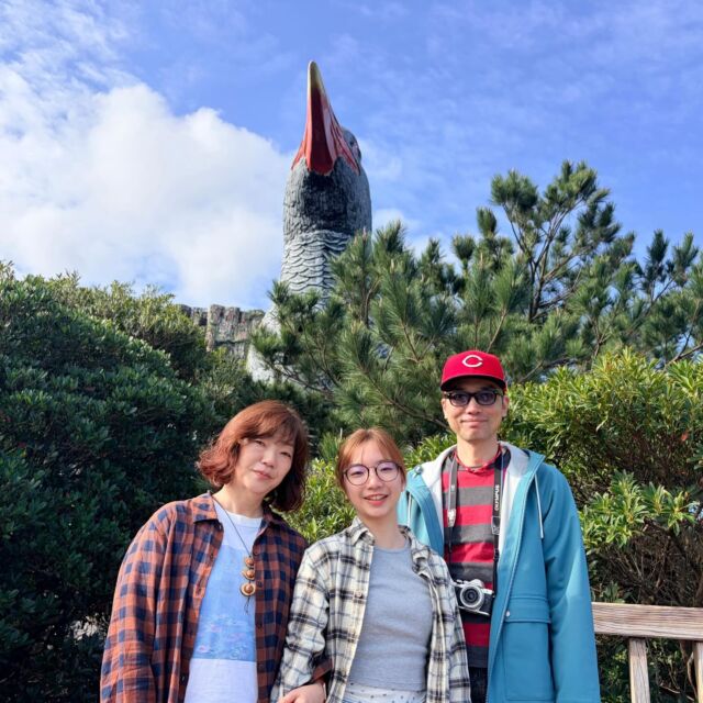 2026年2月23日（月）☀️瀬底島🏨にご宿泊の仲良しファミリーが朝早くからタクシーで国頭村まで遊びに来てくれました🚗✨✨遠い所、ありがとうございました😆今回は野生のやんばるくいなを見つけようツアー🌿声だけ聞えたようで🌺なかなか野生を見つけることができないこのツアー😅ヤンバルクイナ生態展示学習施設で、ばっちりお勉強して頂けたかな😜しかしながら、また遊びにお越し頂けるとの事⁉️一年中お待ちしてますよ～💖ご参加ありがとうございました🌺✨

天然記念物の野性のヤンバルクイナ探し体験‼️
沖縄最北端の国頭村を巡る🌲
https://okuma-navi.net/nature/

#やんばるくいな
#ヤンバルクイナ
#国頭村
#やんばる
#探検

🌻オクマナビ

公式HP
https://okuma-navi.net

やんばる国立公園に指定された沖縄本島最北端の国頭村（くにがみそん）奥間（おくま）を中心に、亜熱帯の森やんばるの大自然の魅力を感じていただけるようなマリンアクティビティ・エコツアー、もの作りなど様々なメニューを用意しています。

🌴ショップインフォメーション
遠方から来られるお客様も安心してご参加頂けます。ウェットスーツ等のレンタルも無料ですので、持ち物は水着と着替えがあれば手ぶらでオッケーです👌
・受付施設　・更衣室　・シャワー（シャンプー、リンス、ボディーソープ完備）　・タオル　・トイレ　・無料駐車場

🐠✨詳しくはトップ画面のホームページからご覧ください❣️また、各ツアーページにある【体験のお申し込みはコチラ】よりご予約をお願い致します✨空き状況等を確認後、ご予約確認メールをお送りしております😊ご不明な点がございましたらお気軽にご連絡ください。

*****

🍺オクマナビ居酒屋
炭焼きBBQ🍖 
アグーしゃぶしゃぶ
牛もつ鍋
沖縄料理
釣り料理

公式HP
https://okumanavi-cafe.net

@okumanavi_cafe.bbq 

釣った魚を食べたいお客様や、アグーしゃぶしゃぶや牛もつ鍋、沖縄料理も多数ご用意‼️BBQガーデンやウッドデッキにてお食事が可能です🍻沖縄ならではの島野菜やお肉等、お客様に喜んでいただけるようなメニューをご提供しております😆社員旅行、新年会、忘年会、イベント、2次会、パーティーなどの貸し切り飲み放題プランも承ります‼️

*****

🛒オクマナビ公式オンラインショップ
https://okumanavi-shopping.net/

Tシャツ、バッグ、夜光貝アクセサリーを販売中✨夜光貝アクセサリーブランドAOVOY （アオヴォイ）が誕生💎皆様のご愛顧の程、宜しくお願い致します🎁

@okumanavi_onlineshop 
@okuma_greenturban 

****